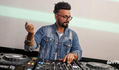 RITZZZE - I HAVE STILL NOT MADE IT. I RECENTLY GOT STOPPED AT A NIGHTCLUB FOR ENTRY