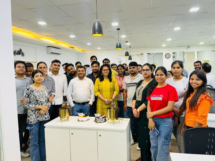 HRjee: Smart HRMS with Live Location Tracking for Field Staff with complete payroll